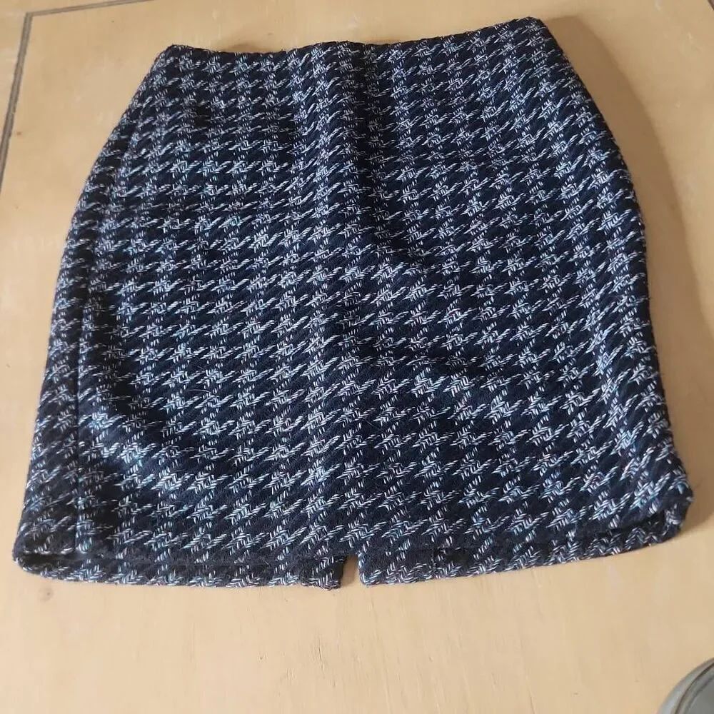 Ann Taylor factory navy blue geometric pencil skirt women's size 4 petite